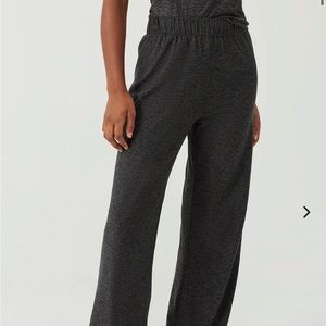 NWT Outdoor Voices Cloudknit Charcoal wide leg pant (Medium)